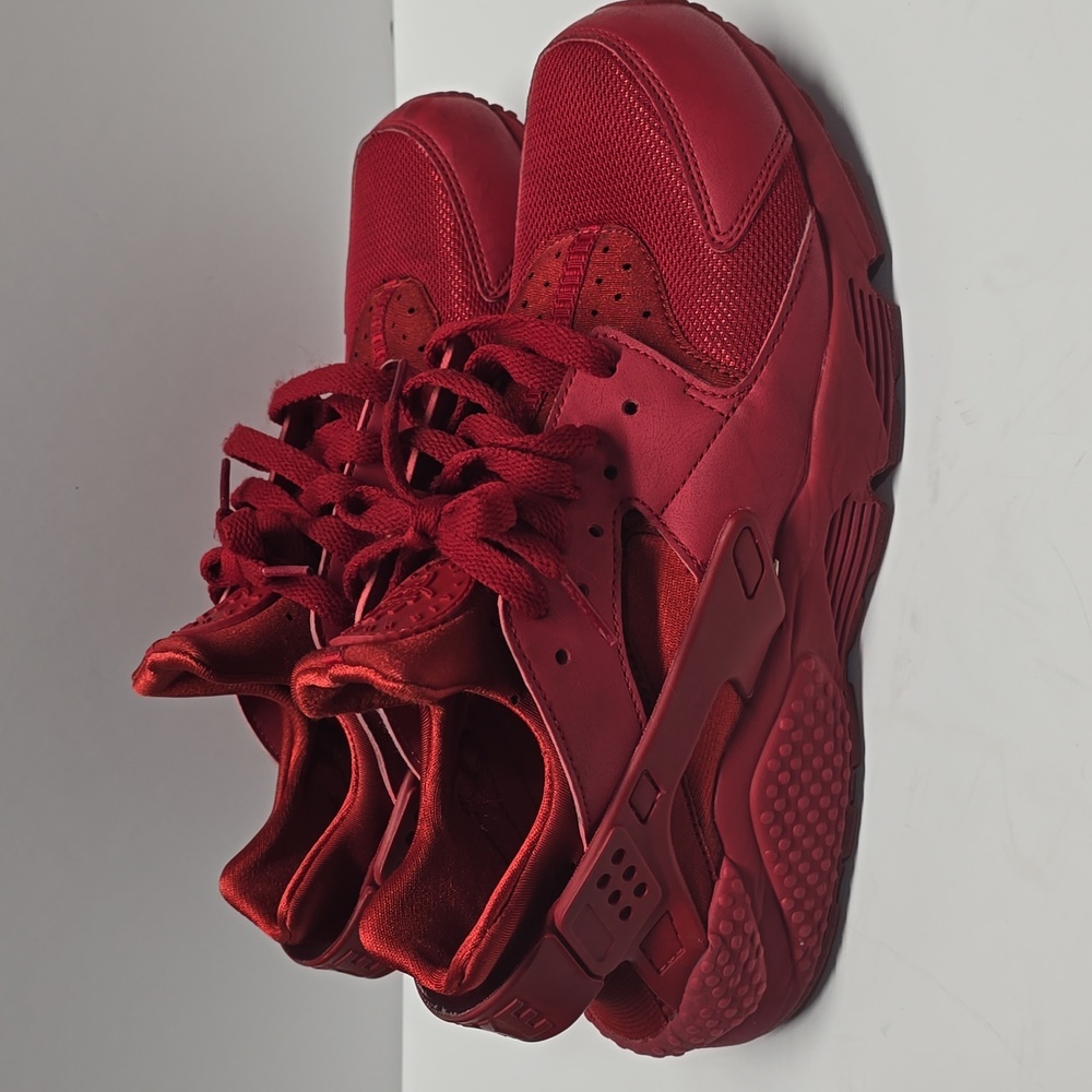 {Nike} Air Huarache in Gym Red - Size 9.5 - Picture 3 of 16